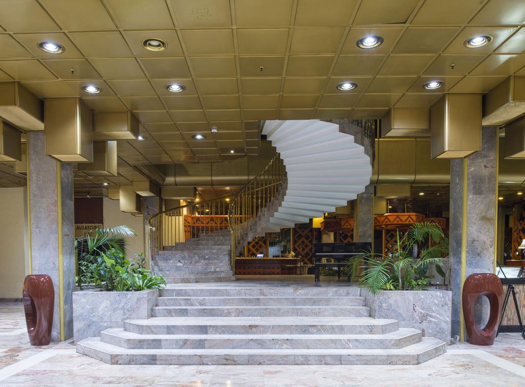 Rainbow Towers Hotel & Conference Centre Harare Exteriör bild